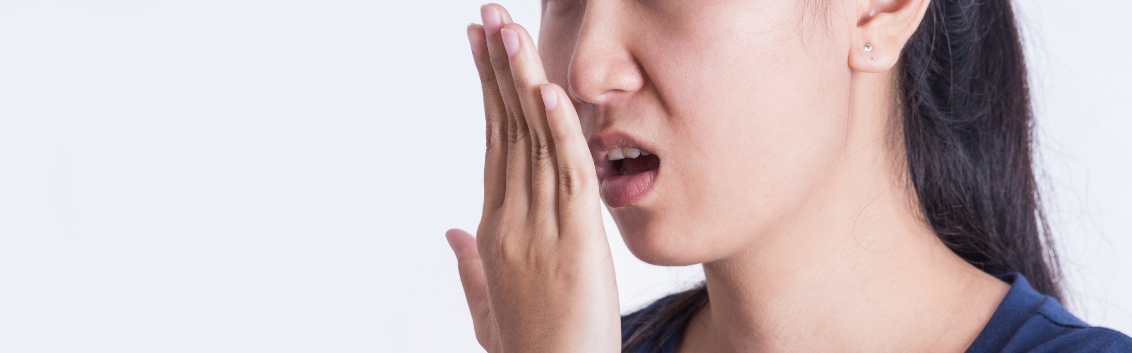Mundgeruch: Behandlung und Ursachen