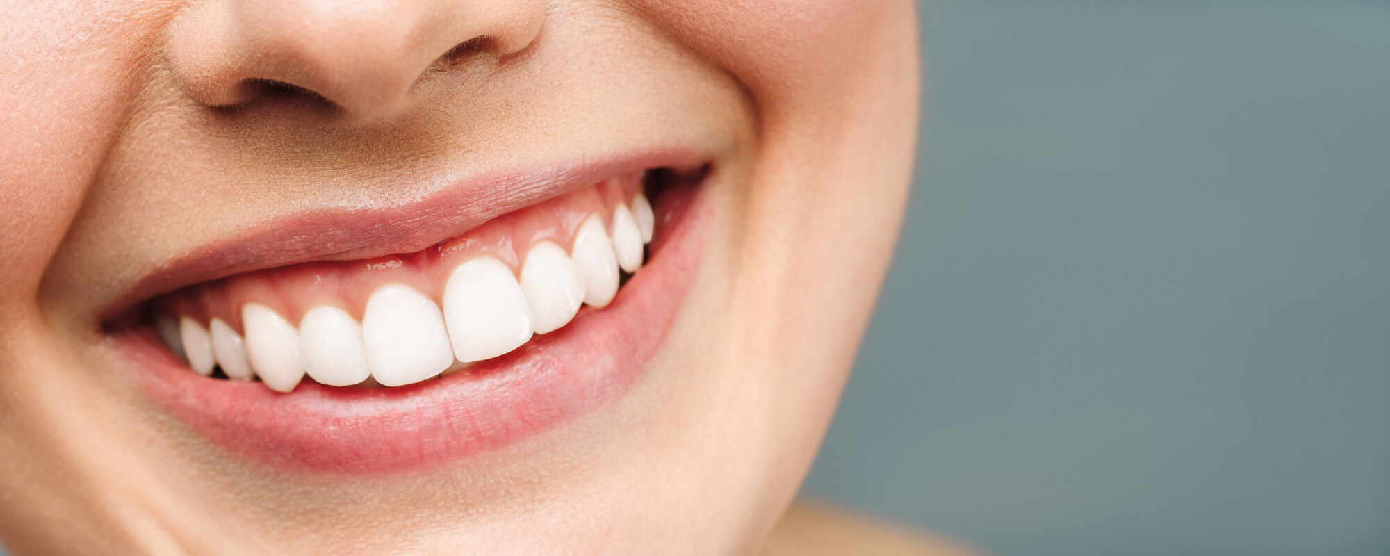 Zahnfleischtransplantation – Behandlung für gesundes und schönes Zahnfleisch und Zähne