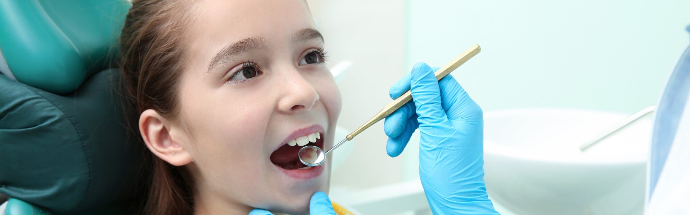 Zahnversiegelung: Kosten, Vor- und Nachteile der Behandlung
